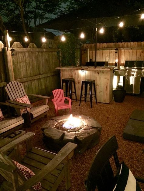 Dirt Backyard, Boys Garden, Book Swap, Bar Outdoor, Backyard Seating, Backyard Paradise, Backyard Fire, Backyard Living, Design Exterior