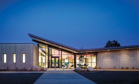 Already Great: Successful Civic Architecture Begins at the Municipal Level - Metropolis Federal Architecture, Civic Architecture, Concrete Office, Why Architecture, Rec Center, Glen Cove, Commercial Architecture, Design Exterior, Historic Preservation