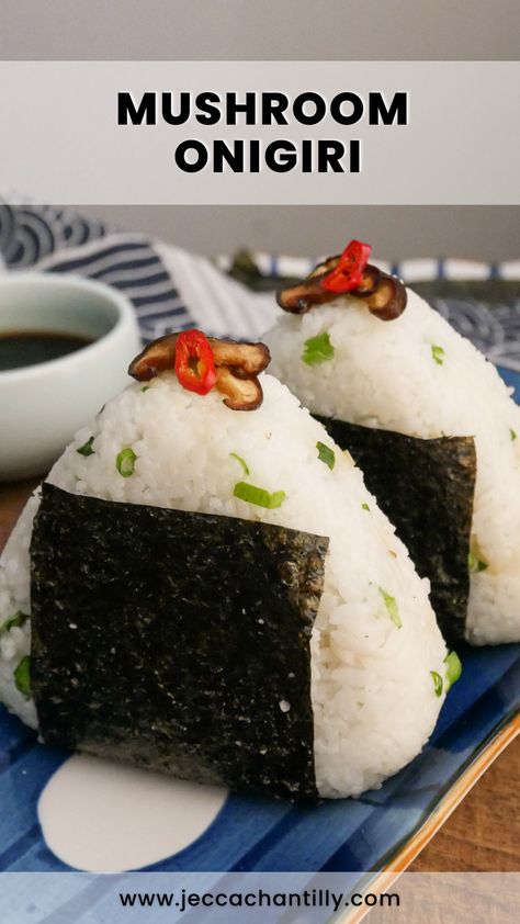 Mushroom Onigiri - Jecca Chantilly Vegetarian Onigiri, Vegan Onigiri, Onigiri Filling, Onigiri Recipe, Vegan Japanese, Vegan Sushi, Cooking Wine, Tasty Bites, Plant Based Eating