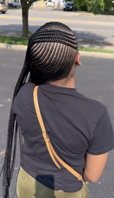 Small Lemonade Braids Hairstyles, Lemon Braids, Small Lemonade Braids, Lemonade Braids Hairstyles, Cornrows Braids For Black Women, Short Box Braids Hairstyles, Frontal Wig Hairstyles, Black Ponytail Hairstyles, Feed In Braids Hairstyles