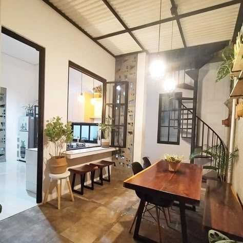 Semi Outdoor Dining Room, Deca Homes Interior Design, Semi Outdoor Kitchen, Tiny Loft House, Tangga Putar, Dirty Kitchen Design, Loft House Design, Industrial Home Design, Interior Design Your Home