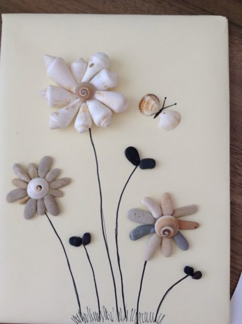 Pebble and shells, flowers and butterfly Sea Shell Flowers Diy Seashell Crafts, Butterfly Rock Art, Butterfly Shell Art, Seashell Butterfly, Seashell Art Diy, Shell Butterfly, Sea Shells Diy, Stone Pictures Pebble Art, Sea Glass Art Projects