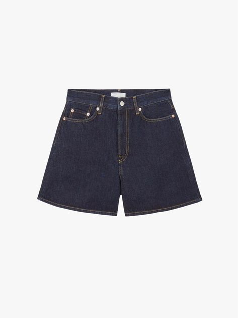 Just Browsing: What’s New at COS With Vogue Shopping’s Senior Market Editor Holiday Capsule Wardrobe, Tailoring Jeans, Denim Suit, High Rise Denim Shorts, Tshirt Skirt, Vest Shirt, Pantalon Large, Denim Short, High Rise Denim