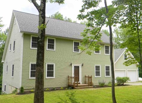 Contemporary Saltbox in Underhill, Vermont Salt Box House, Saltbox House, Clapboard Siding, Saltbox Houses, Pool Water Features, Window Trim Exterior, Box House, Colonial Home, Building Remodeling