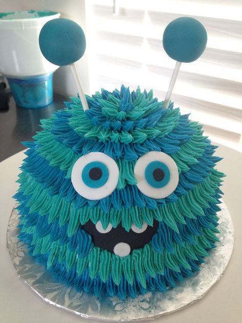 https://flic.kr/p/KesBaP | Monster Smash Cake Birthday Party Food For Kids, Monster Smash Cake, Party Food For Kids, Monster Smash Cakes, Monster Birthday Cakes, Tårta Design, Coco Birthday, Cake Competition, Kids Birthday Party Food