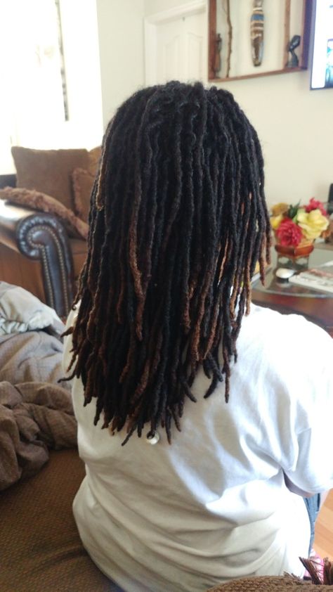 140 Locs, Small Long Locs, Small Long Locs Black Women, Medium Size Locs, 200 Locs, Small Traditional Locs Black Women, Medium Traditional Locs, Small Traditional Locs, Small Locs Black Women