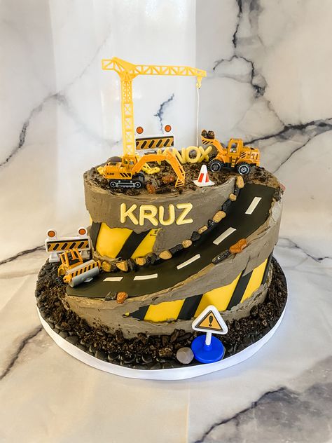 A fun cake for a construction themed birthday! Construction Theme Birthday Party Cake, Birthday Cake Construction, Construction Theme Cake, Construction Birthday Cake, Construction Theme Birthday Party, Construction Cake, 5th Birthday Cake, Truck Birthday, 1st Birthday Cakes