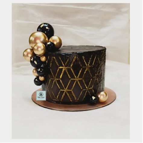 Truffle cake with golden stencil magic! ✨ . . . . #cakes #cake #cakedecorating #cakesofinstagram #birthdaycake #cakestagram #cakedesign #cupcakes #chocolate #baking #food #dessert #cakeart #instacake #bakery #birthday #homemade #foodporn #yummy #chocolatecake #instafood #foodie #love #sweet #desserts #delicious #cakelover #buttercream #kolkata #cookies Magic Cakes, Truffle Cake, Cake Truffles, Cake Lover, Food Dessert, Chocolate Baking, Sweet Desserts, Cake Art, Kolkata