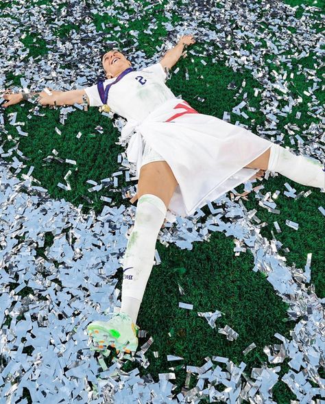 Euros 2022 Lionesses, England Women’s Football, Lionesses Wallpaper England, Lucy Bronze England, England Womens Football Wallpaper, England Lionesses Wallpaper, Lionesses Football Wallpaper, Women Football Wallpaper, Womens Football Wallpaper