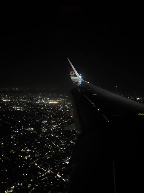 Delhi Airport Snapchat Stories Night, Delhi Night, Flight Take Off, Plane View, Delhi City, Night Window, Shot Film, Delhi Airport, Night Video