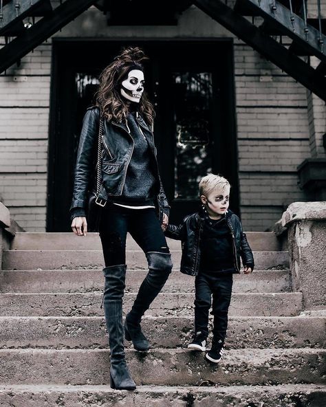 CafeMom.com : Skeletons Mother-Son Costumes : 20 Creative Mother-Son Halloween Costume Ideas -- These skeleton looks are creepy in the best way! This mom and son look super cool in their black leather jackets and scary face makeup. Mom And Son Costume Ideas, Mom And Son Halloween, Mother Son Halloween Costumes, Boys Halloween Costumes Diy, Costumes Scary, Toddler Boy Halloween Costumes, Mom Halloween Costumes, Mom Costumes, Halloweenský Makeup