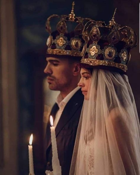 Orthodox Family Aesthetic, Orthodox Wedding Aesthetic, Orthodox Couple Aesthetic, Orthodox Christianity Wedding, Orthodox Wedding Veil, Russian Orthodox Wedding, Orthodox Wedding Crowns, Serbian Wedding, Wedding Gown Trends