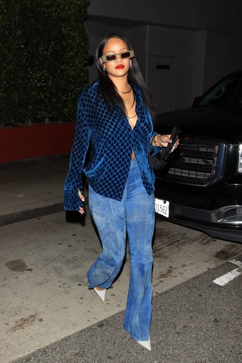 Looks Rihanna, Rihanna Outfits, Rihanna Looks, Rihanna Style, Streetwear Fashion Women, Outfit Goals, Fashion Killa, Santa Monica, Rihanna