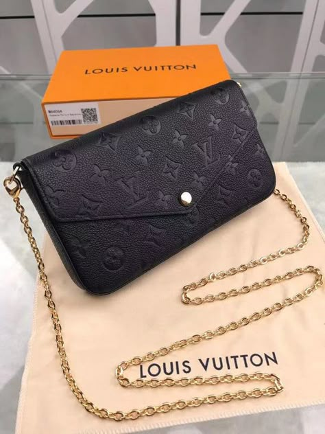 The-Bag-Enclave - VL Bags - 13622 A+ Excellent Quality copies; Contact us if you've any questions in your mind. Sac Louis Vuitton, Luxury Bags Collection, Girly Bags, Luxury Purses, Fancy Bags, Pretty Bags, Cute Purses, Purses Designer, Cute Bags