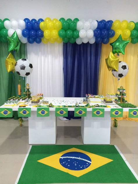 world cup party buffet World Cup Themed Birthday Party, Brasil Theme Party, Brazil Party Decorations, Brazil Decorations, Brazilian Party Decorations, Brazil Themed Party, Brazilian Party, Brazil Party, Soccer Birthday Parties