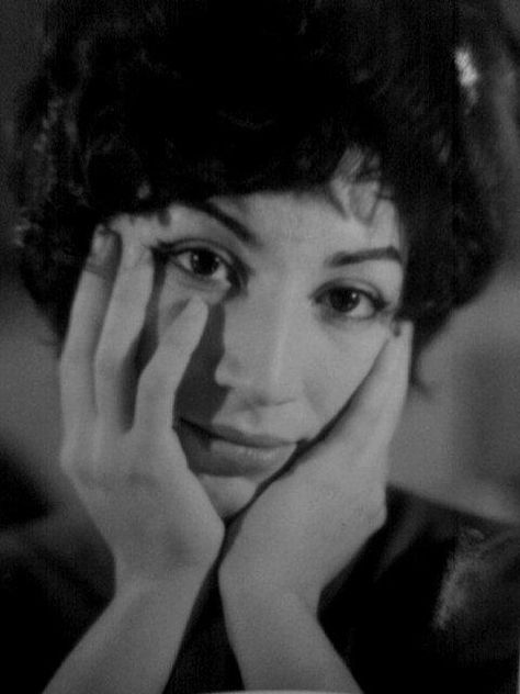 Forough Farrokhzad was one of the best female poets in modern times. Forogh Farokhzad, Forough Farrokhzad, Iran Aesthetic, Old Iran, Farah Diba, Iran Culture, Female Poets, Iran Pictures, Vintage Postcards Travel