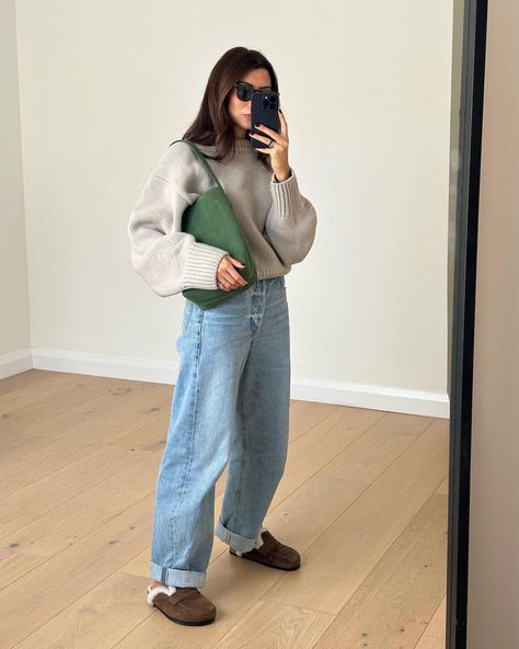 The Cuffed Jeans Trend Is Going to Define Our 2024 Outfits | Who What Wear Cuffed Jeans Outfit Winter, Marianne Smythsisters, Jeans And Jumper Outfit, Winter Jeans Outfit, Cuffed Jeans Outfit, Jumper Outfits, Jumper And Jeans, Hm Sweater, Jeans Trend