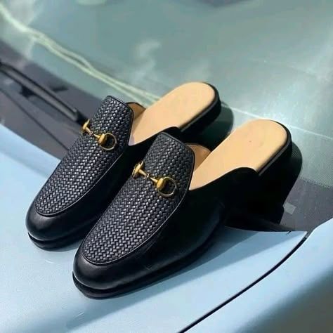 Half Cover Shoes For Men, Mens Mules Shoes, Pam Sandals For Men, Half Shoes Men, Male Slides, Men Leather Sandals Fashion, Handmade Shoes Pattern, Male Loafers, Half Shoe