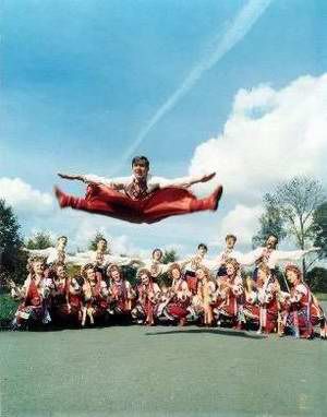 Ukrainian Dance Aesthetic, Russia Culture, Human Species, Dancing Aesthetic, Folk Dance, Cultural Diversity, Folk Song, Lviv, Old Soul