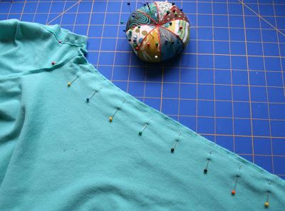 mmmcrafts: fix that T-shirt already. Shirt Alterations, Sewing Gadgets, Sewing Alterations, Basic Sewing, Sewing 101, Ladder Stitch, Altering Clothes, Old T Shirts, Sewing Needle