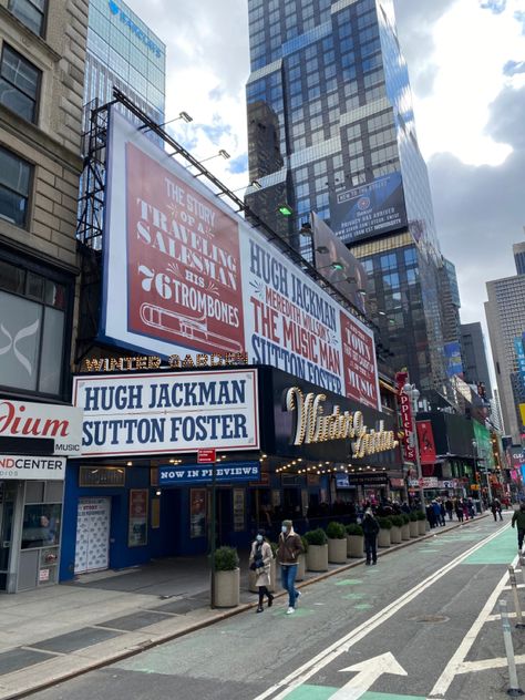 Broadway marquee The Music Man revival Winter Garden Theatre #hughjackman Zaneeta Shinn, Music Man Broadway, Broadway Theatre New York, Broadway Marquee, Christmas Nyc, Stage Crew, Broadway Posters, Winter Garden Theatre, Sutton Foster