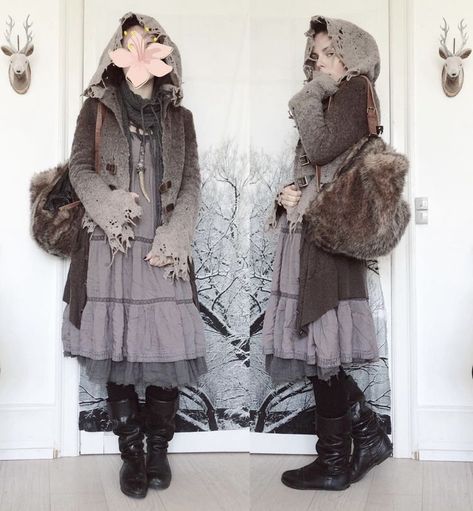 Grunge Winter, Rad Clothes, Forest Girl, Career Fashion, Winter Dress, Fairy Grunge, Funky Art, Winter Dresses, Fashion Sense