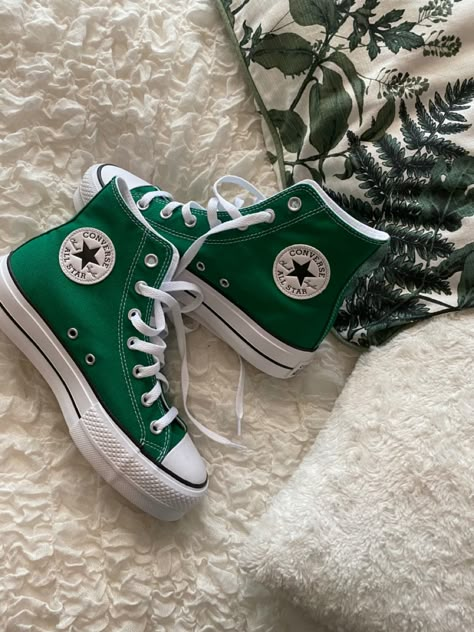 Emarald Green Shoes, Emerald Green Shoes Sneakers, Emerald Green Style Outfit, Green Quinceanera Shoes, Amazon Green Converse, Converse Green Shoes, Emerald Green Quince Shoes, Emerald Green Converse, Green Chuck Taylors