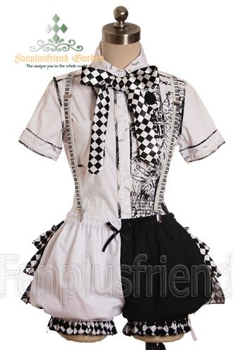 Black and white ouji fan plus friend Wonderland Aesthetic, Clown Clothes, 일본 패션, Vintage Steampunk, Clothes Vintage, Friend Outfits, Harajuku Fashion, Lolita Dress, Gothic Lolita