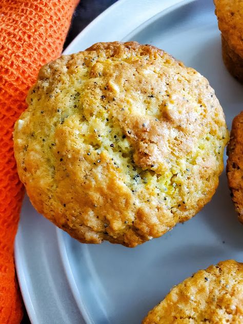 Orange Poppyseed Muffins, Poppyseed Muffins, Orange Extract, Poppy Seed Muffins, Lemon Poppyseed Muffins, Grab And Go Breakfast, Lemon Poppyseed, How To Double A Recipe, Breakfast Muffins