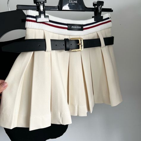 Miumiu Clothes, White Fashion Aesthetic, Miu Miu Clothes, Miumiu Skirt, Miumiu Outfit, Miu Miu Outfit, Miumiu Fashion, Miu Miu Style, Miu Miu Skirt