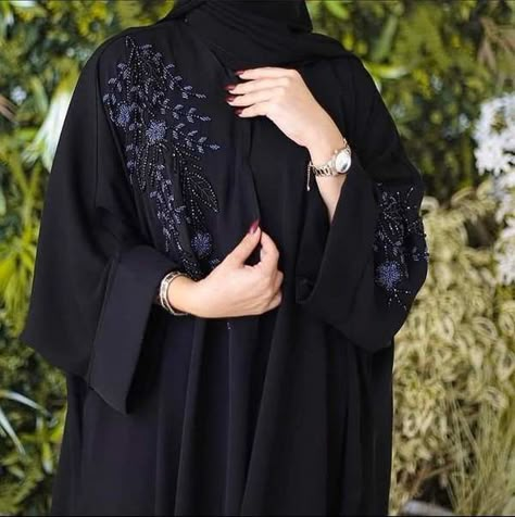 Pardha Model Black, Material Names, Burqa Designs, Latest Abaya Designs, Black Abaya Designs, Hijab Stile, Abaya Designs Latest, Abaya Black, Estilo Hijab