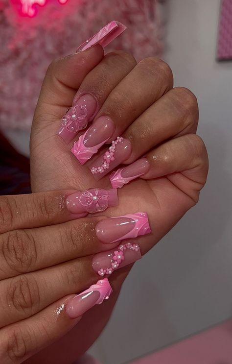 Girly Nail Ideas, Beginner Nail Designs, Pastel Nails Designs, December Nails, Drip Nails, Glamour Nails, Colored Acrylic Nails, Girly Acrylic Nails, Cute Acrylic Nail Designs