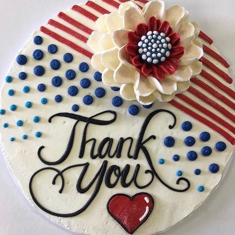 White Flower Cake, White Flower Cake Shoppe, White Velvet Cakes, Patriotic Cake, Paper Train, 4th Of July Cake, Cake Writing, Cake Buttercream, Cake Decorating Designs