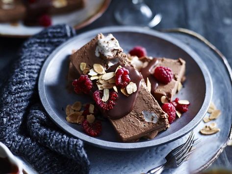 Chocolate Desserts, Recipes and Ideas For Entertaining | Australian Women's Weekly Food Frozen Chocolate Mousse, Amazing Christmas Desserts, Chocolate Mousse Cake Recipe, Mousse Cake Recipe, Dinner Party Desserts, Cheesecake Mousse, Mousse Dessert, Frozen Chocolate, Chocolate Mousse Cake