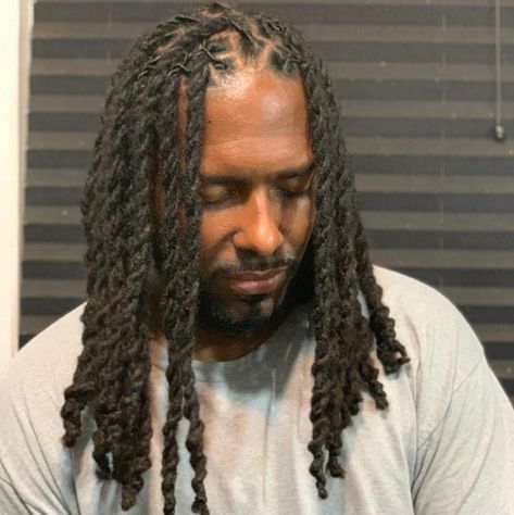 Dreads Ponytail Men, Dreads Ponytail, Ponytail Men, Loc Twist, Mens Dreadlock Styles, Dreadlocks Men, Dread Hairstyles For Men, Hairstyle Black, Long Dreads