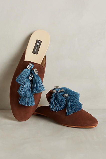 Rada Blue Tassel Slide Sandals Trending Womens Shoes, Tassel Shoes, Expensive Shoes, Boho Lifestyle, Cute Slippers, Blue Tassel, Sandals Flat, Shoe Inspiration, Shoes Woman