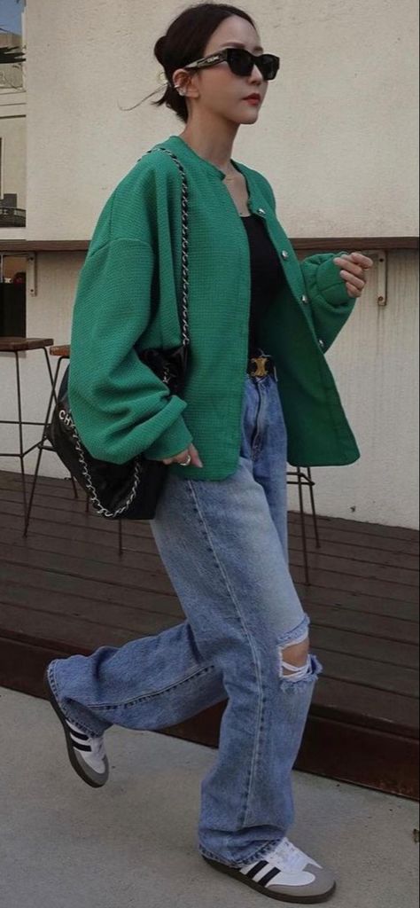 Fasion 2023 Spring, Women's Street Style 2023, Korean Street Style 2023, Spring Outfit Street Style, Tokyo Style Street, Cool Girl Street Style, Trendy Styles 2023, Korean Fashion Women Casual Street Style, London Street Style Fall 2023