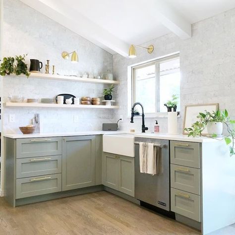 Evergreen Fog, Sage Green Paint Color, Sage Green Paint, Sage Green Kitchen, Mediterranean Kitchen, Green Kitchen Cabinets, Cabinet Paint Colors, Green Paint Colors, Kitchen Paint Colors