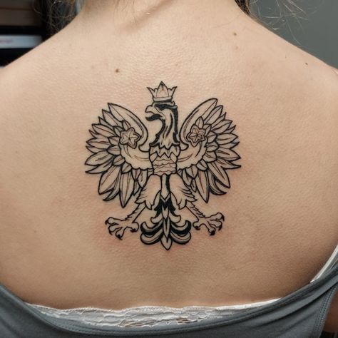 Polish Eagle Tattoo Women, Eagle Tattoo Simple, Polish Tattoo Ideas, Polish Eagle Tattoo, Eagle Back Tattoo, Polish Tattoos, Polish Eagle, Monkey Tattoos, Tattoo Simple