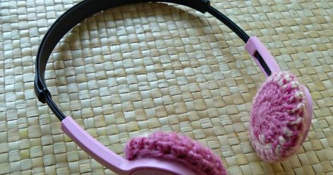 More and more every day I am convinced that you can crochet practically anything! I often find that being able to crochet, saves me sho... Headphones Crochet Cover, Headphones Crochet, Headphone Cover, Purple Crochet, Cool Tech Gadgets Electronics, Crochet Cover, Gadgets Electronics, Crochet Collection, Cool Tech Gadgets