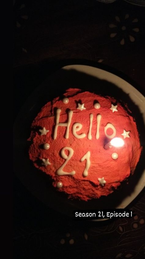 Cake Idea For 21st Birthday, 21 Birthday Story Instagram, Hello 21 Birthday Cake, Birthday 21 Aesthetic, Happy Birthday 21 Years, 21st Birthday Cake Aesthetic, Hello 21 Birthday, 21 Bday Cake, Birthday Cake Snap