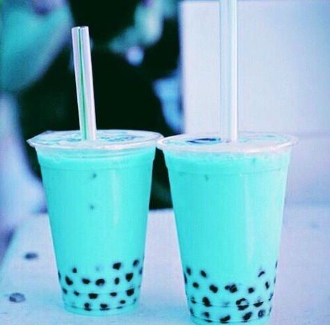 Kawa Starbucks, Kue Macaroon, Bubble Tea Boba, Pastel Cupcakes, Tumblr Food, Decorações Com Comidas, Boba Drink, Bubble Milk Tea, Starbucks Drinks Recipes