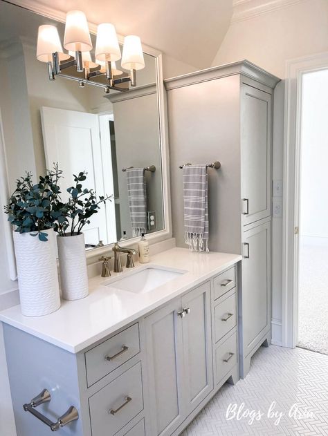 Bathroom Layout Ideas With Closet, Vanity Sink Combo, One Sink Master Bath Vanity, Single Sink Bathroom Vanity With Tall Side Cabinet, One Sink Master Bath, Bathroom Vanity Designs With Storage, Vanities For Bathrooms, One Sink Bathroom Vanity, Built In Vanity In Bathroom