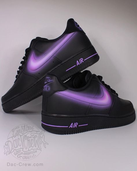 Purple Air Force 1 Custom Check more at https://danielcustoms.com/product/purple-air-force-1-custom-7/ Purple And Black Airforce 1, Black Air Force 1 Custom Ideas, Custom Purple Air Force 1, Purple Custom Shoes, Purple Custom Air Force 1, Black Af1 Custom, Air Force Purple, Custom Black Air Force 1, Custom Air Force 1 Men