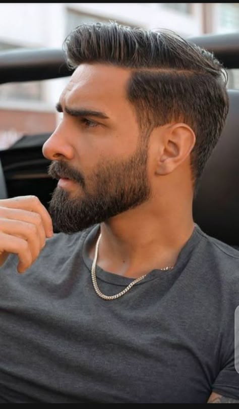 Short Hairstyle With Beard, Short Hairstyles For Men With Beards, Fade Haircut With Beard, Men Beard Style, Men Short Hair Fade, Faded Beard Styles, Beards Styles, Gentleman Haircut, Stylish Beards