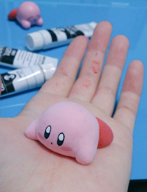 Kirby Games, Kirby Character, Kirby Art, Kawaii Plushies, Cute Clay, Clay Art Projects, Art Clay, Diy Clay, Clay Projects