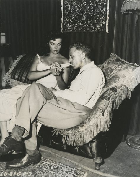 Director Nicholas Ray and Jane Russell on the set of Hot Blood, 1956. Nicholas Ray, Jane Russell, University Of Texas At Austin, Online Blog, University Of Texas, The 50s, American Actress, Behind The Scenes, Austin