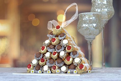 Catering Events in Perth | Best Cannoli Tower | Divine Cannoli Cannoli Tower, Cannoli Shells, Catering Events, Vanilla Custard, Something To Remember, Cake Board, Special Cake, Morning Tea, Cannoli