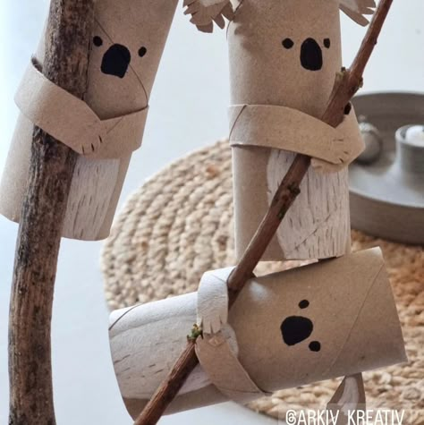 Koala by @arkiv_kreativ How cute are these baby koalas. Go check out @arkiv_kreativ grid for the step-by-step tutorial and other craft… | Instagram Koala Toilet Paper Roll Craft, Koala Craft Preschool, Koala Craft For Kids, Koala Crafts, Diy Koala, Raccoon Craft, Koala Craft, Koala Art, Storytime Crafts