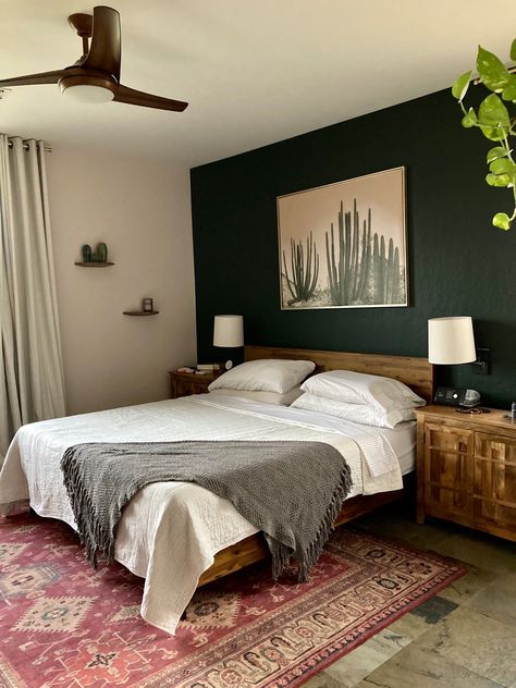 Spare Bedroom Themes, Boho Chic Bedroom Ideas Modern, Colorado Inspired Bedroom, Dark Southwestern Bedroom, Desert Bedroom Theme, Southwest Style Bedroom Ideas, Desert Guest Bedroom, Arizona Style Bedroom, Desert Oasis Bedroom